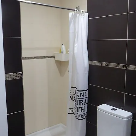 Апартаменты 2-Bedroom Flat In Moscavide Near Fil And Arena *