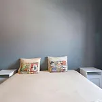 2-bedroom Flat In Moscavide Near Fil And Arena * Loures