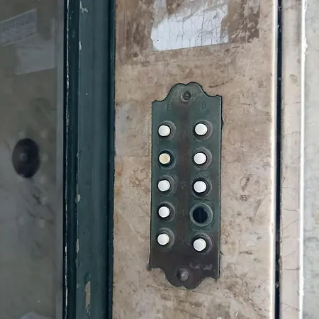 With 2 Bedrooms In Moscavide - Lisbon *